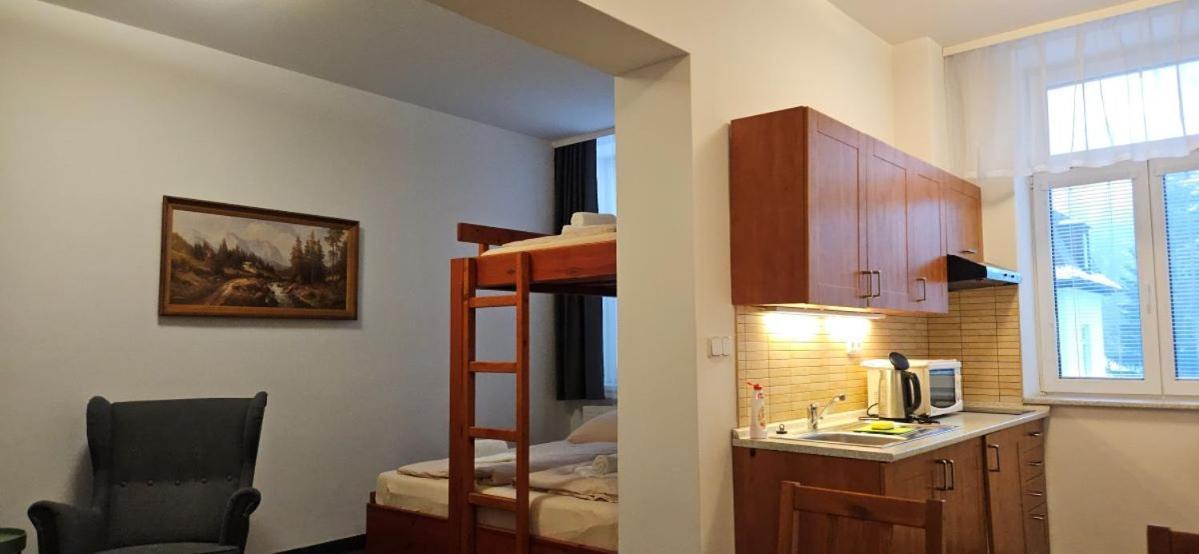 הַרָכוֹב Hvezda Apartments חדר תמונה